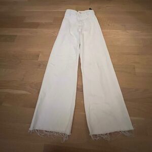 White zara jeans